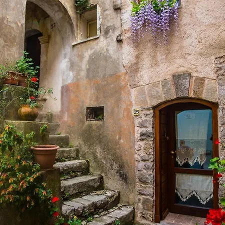 Homestay L'ariola Lenola